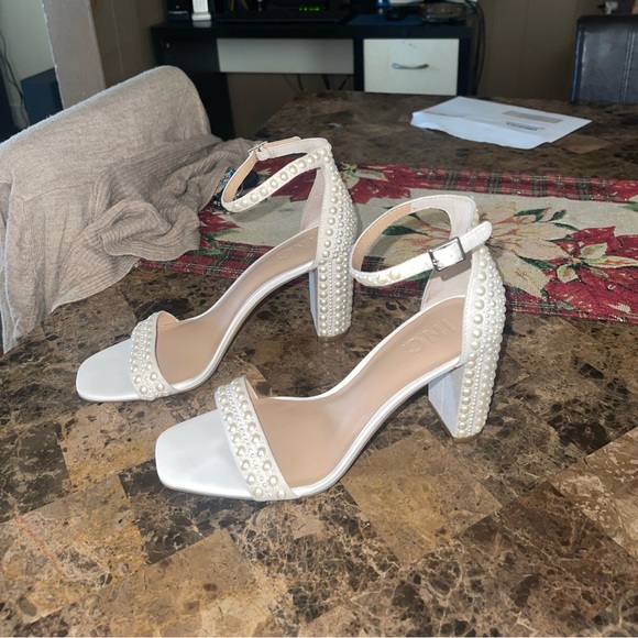 I.N.C. Pearl Heels - Picture 4 of 7